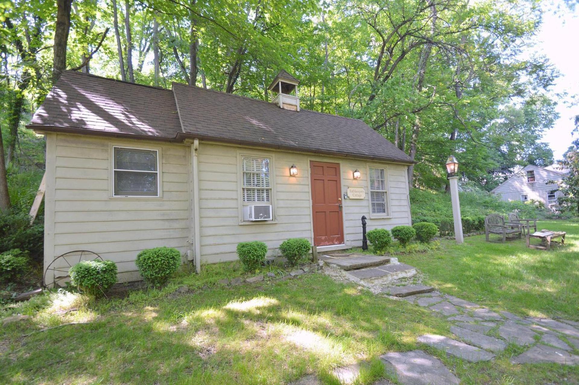 Bathkeepers Cottage Berkeley Springs Bagian luar foto